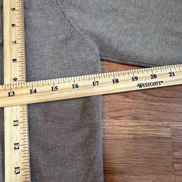 Danibe button down tan cardigan sweater size Large - Picture 9 of 13